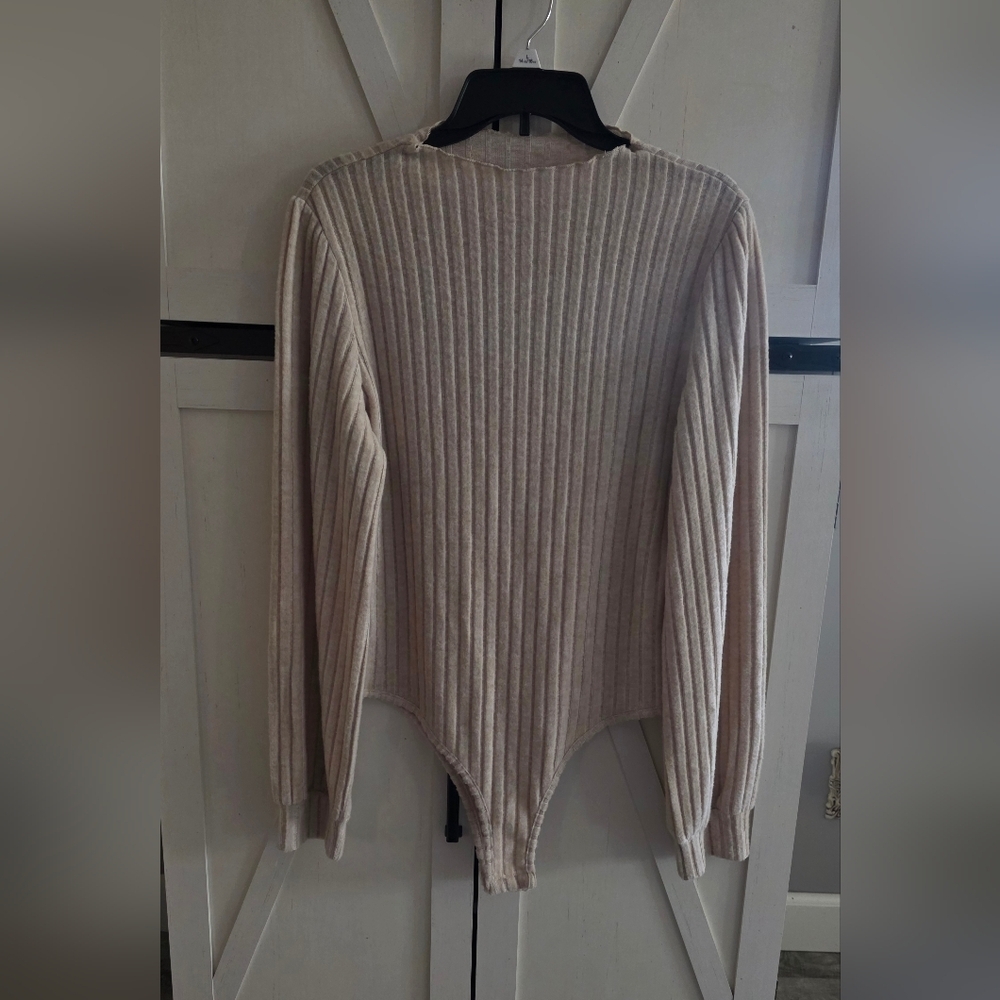 Cream Ribbed Long Sleeve Bodysuit